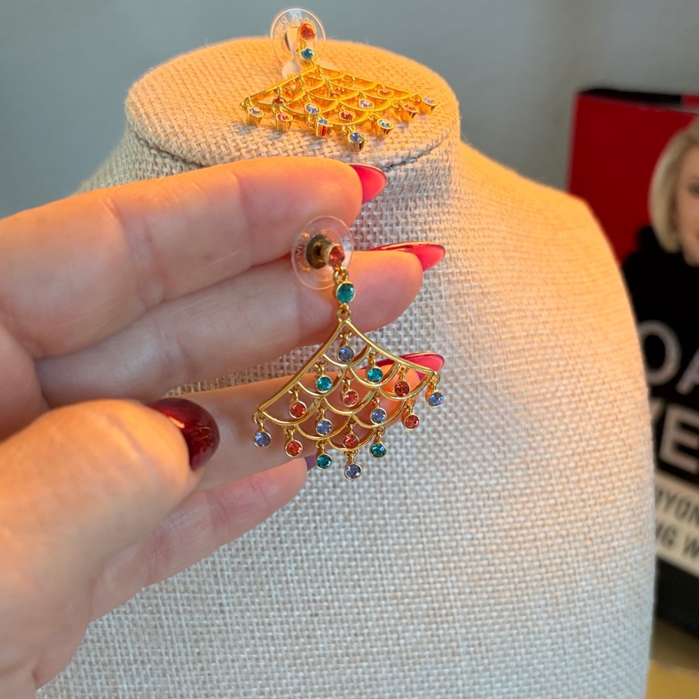 Joan Rivers Classics Collection 
Elegant Gold Multicolor Chandelier Earrings